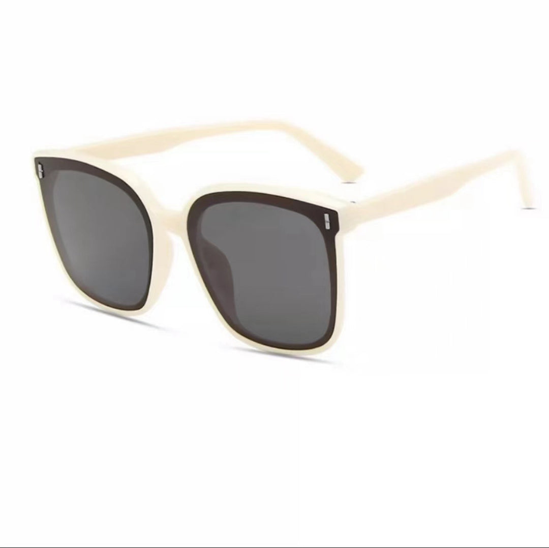 Fashion-Forward Oversized Butterfly Sunglasses Kalsten