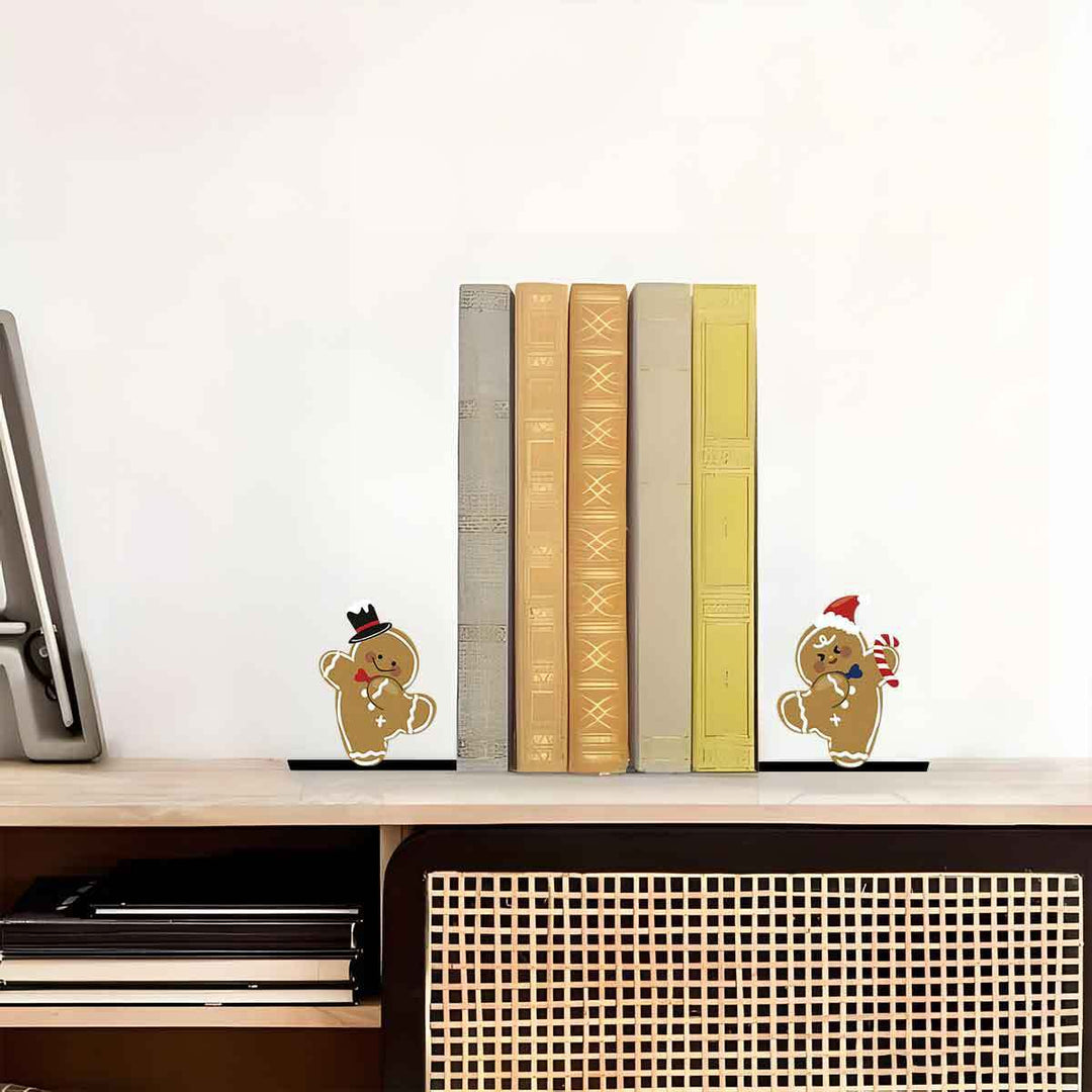 Gingerbread-Themed Bookends
