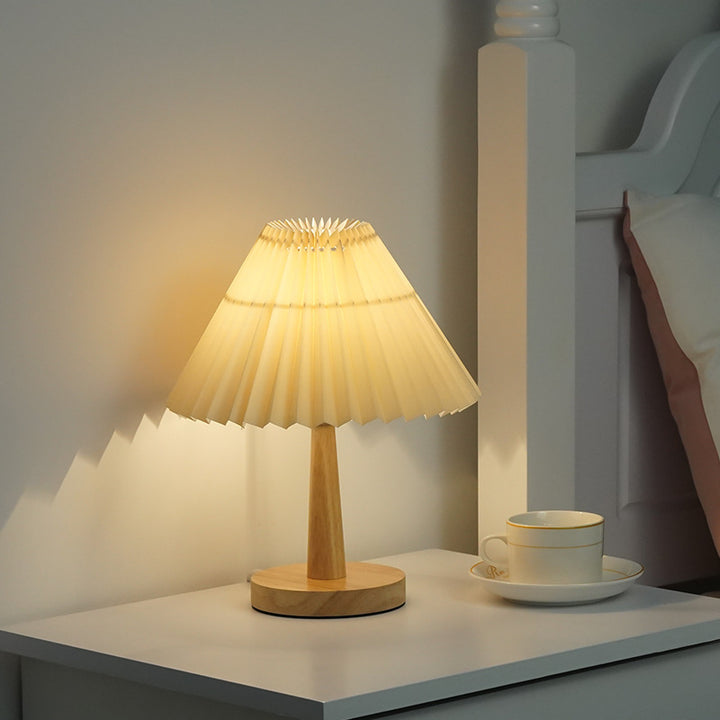 Modern Pleated Table Lamp