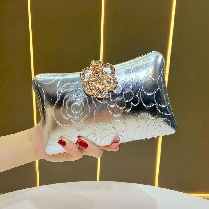 Elegant Floral Embellished Evening Clutch