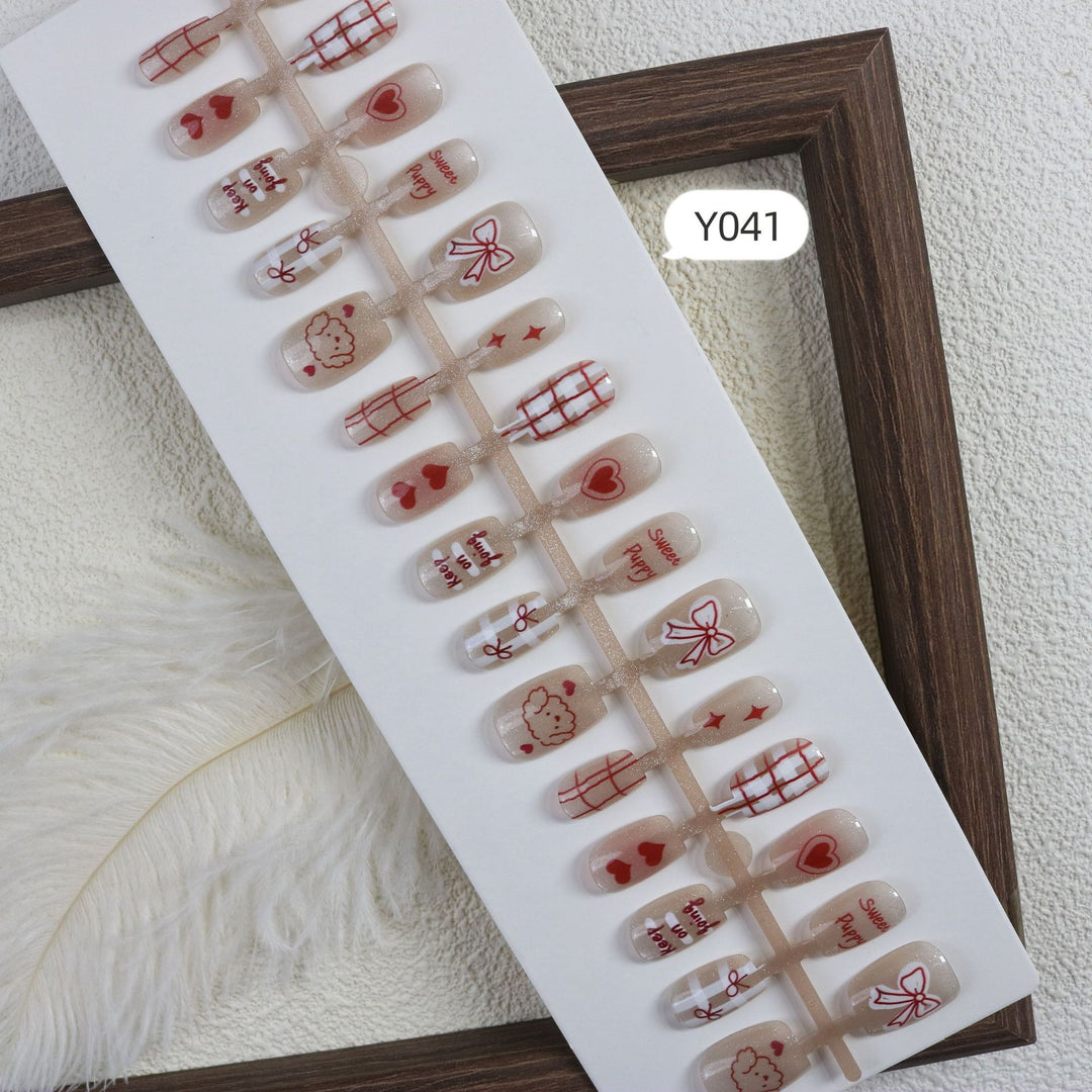 Creative Floral-Themed Press-On Nail Art