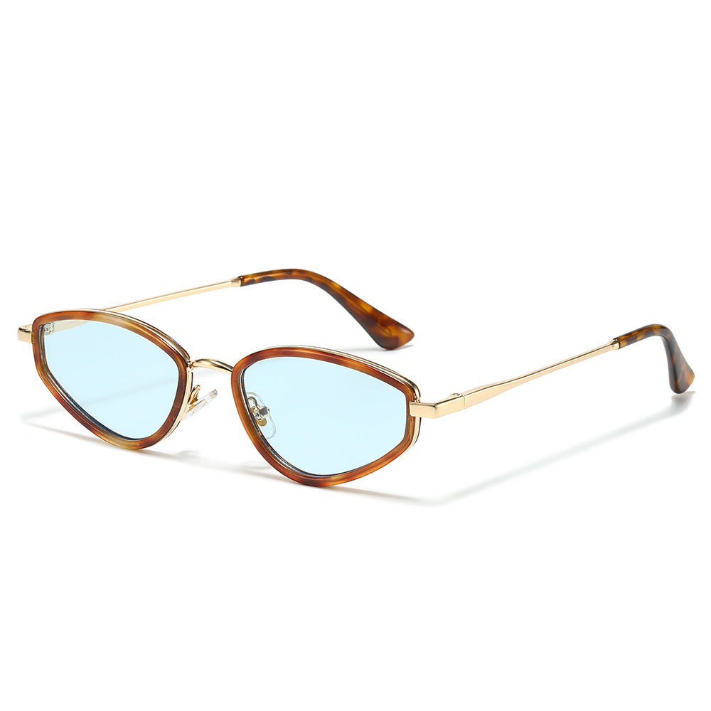 Modern Cat-Eye Sunglasses with Lightweight Frame Kalsten