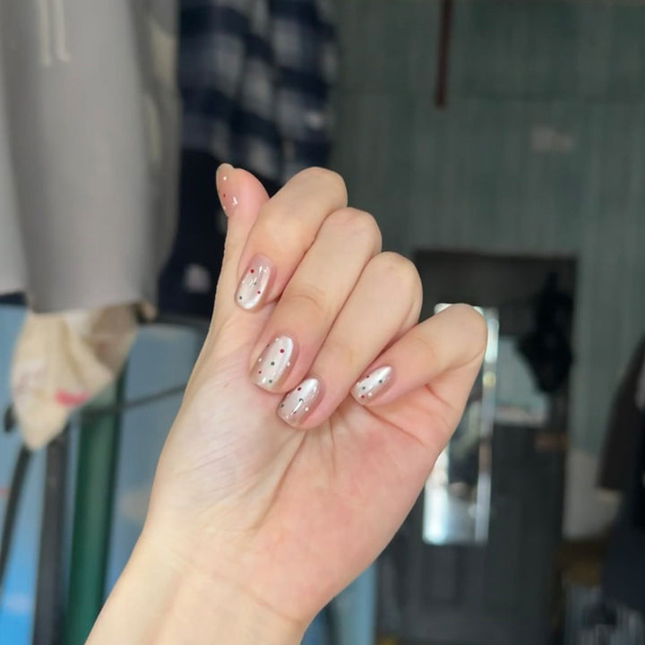 Stylish Press-On Nail Set with Elegant Floral Accents Kalsten