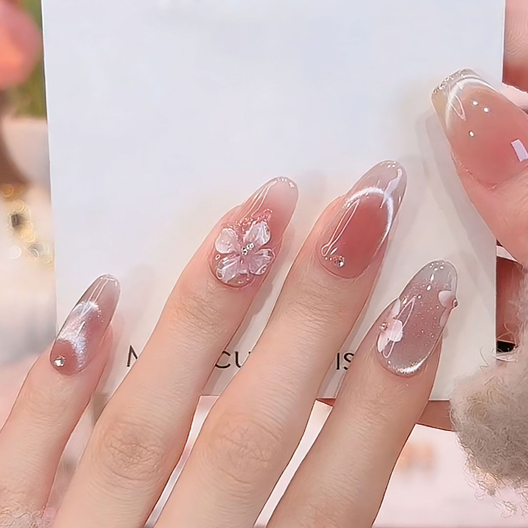 Glamorous artificial nail tips with 3D flower and crystal embellishments Kalsten