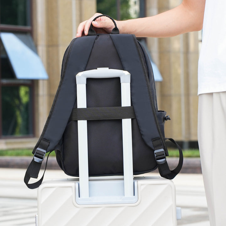 Multifunctional backpack with ergonomic shoulder straps and numerous compartments Kalsten