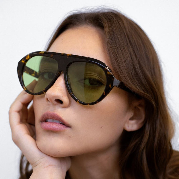 Women's Statement Sunglasses with Wide Frame and Green Lenses Kalsten