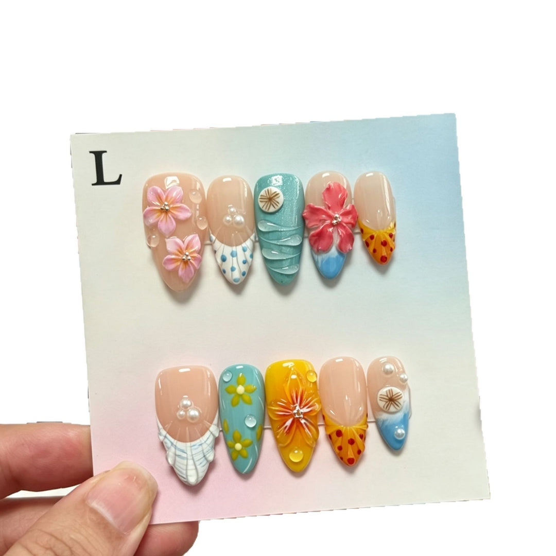 Artistic Floral-Embellished Press-On Nail Set