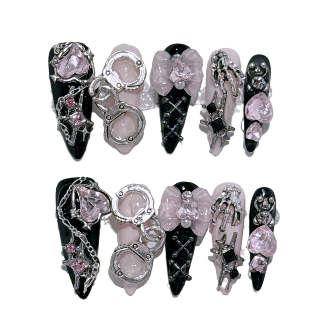 Glamorous Nail Art Extensions