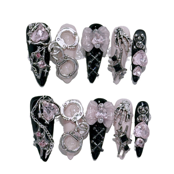 Glamorous Nail Art Extensions