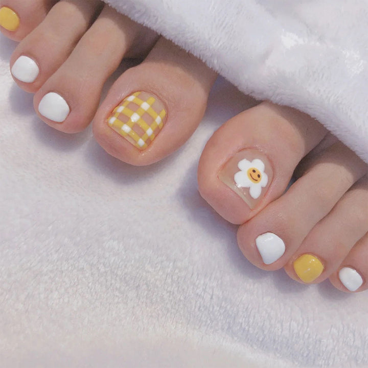 Creative Flower and Checkered Nail Art