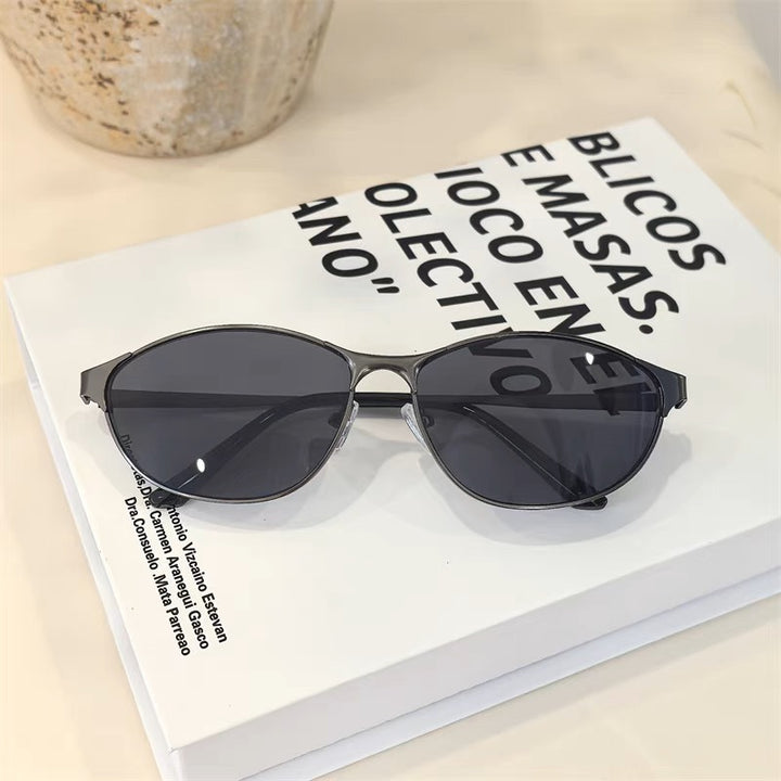 Fashionable Metal Sunglasses in Modern Design Kalsten