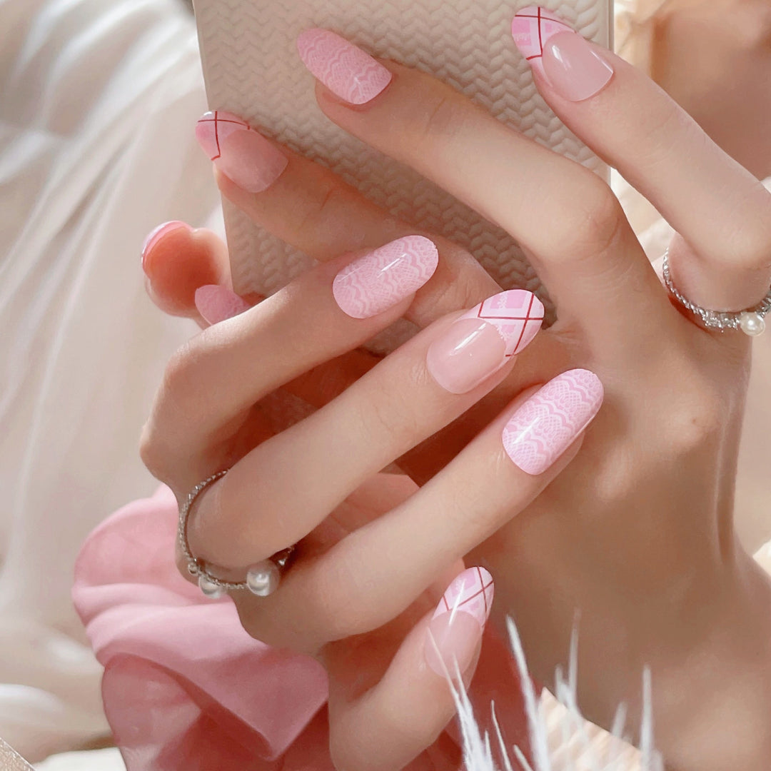 Elegant Lace and Geometric Design Press-On Nails