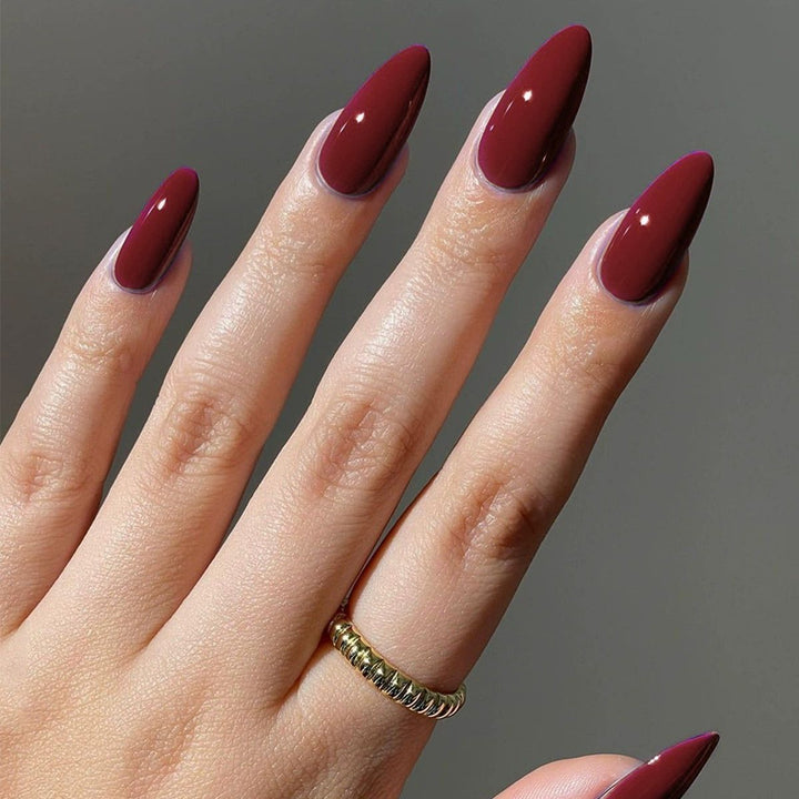 High-Gloss Stiletto Nail Enhancements Kalsten