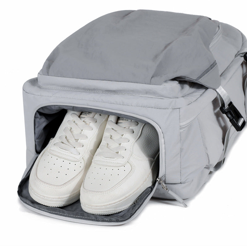 Versatile Weather-Resistant Outdoor Backpack Kalsten
