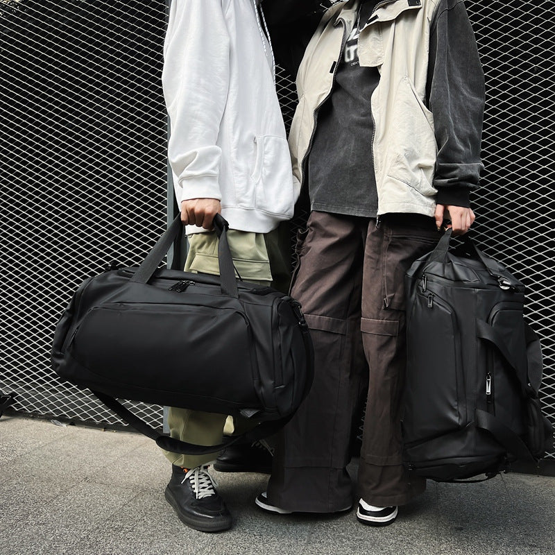 Sporty travel bag with many compartments Kalsten