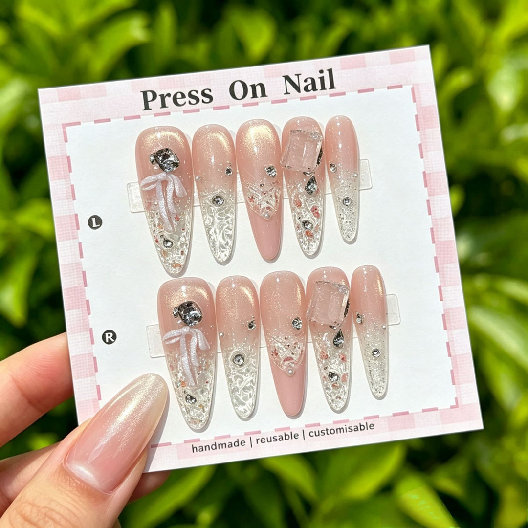 Artistic Press-On Nail Art Set with Star and Floral Accents