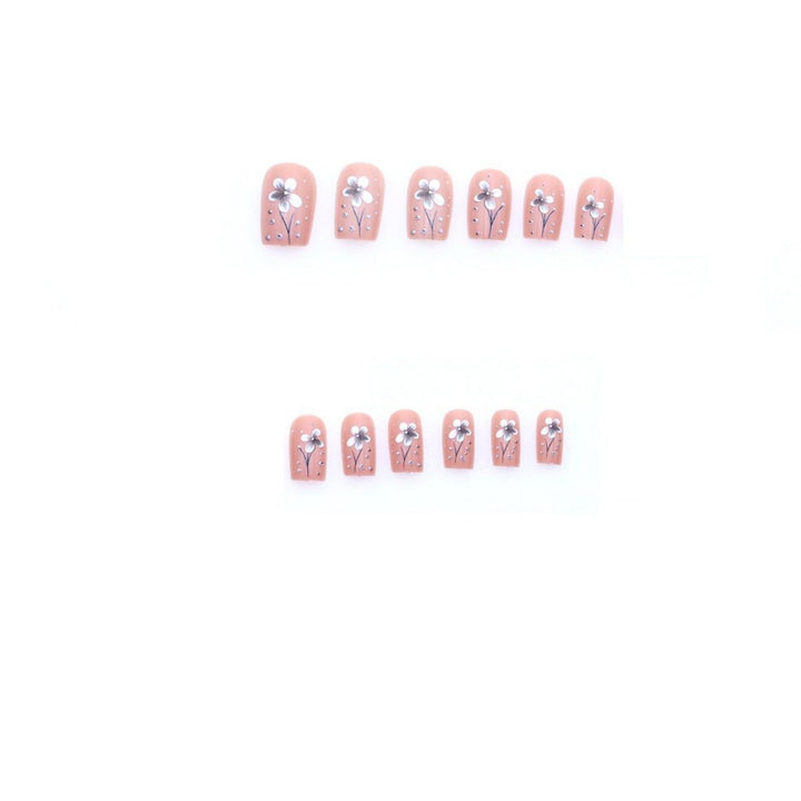 Floral Embellished Nail Art Kalsten
