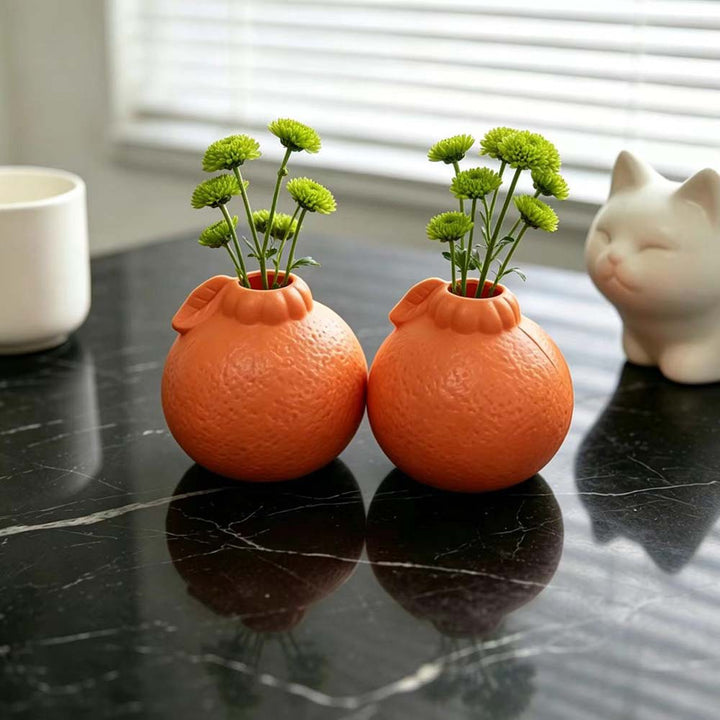 Decorative Kalsten Orange Fruit Holder