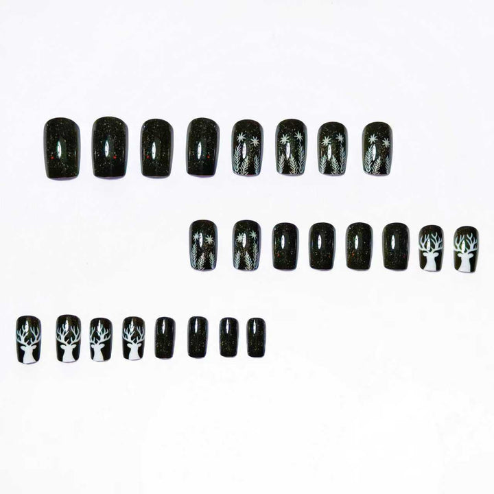 Festive Winter-Themed Nail Art Kalsten