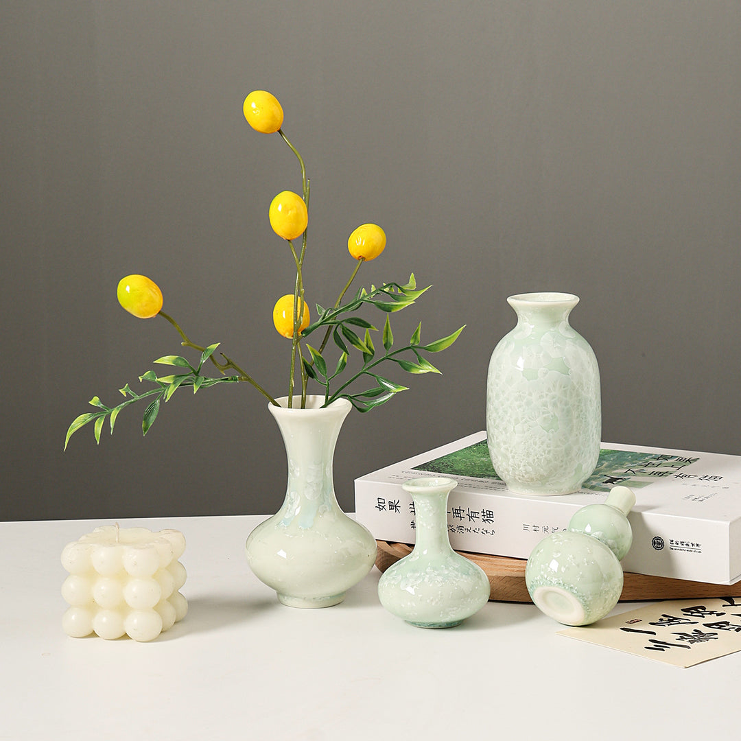 Decorative Minimalist Flower Vase
