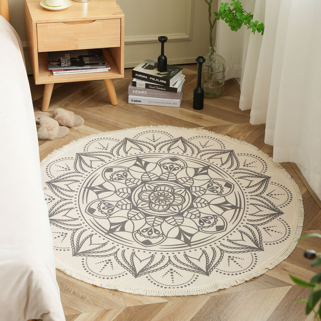 Round woven rug with mandala motif, flat cotton-jute mix and fringes Kalsten