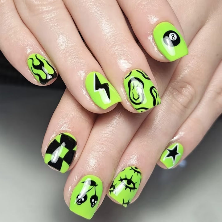 Artistic Graphic Press-On Nails Kalsten