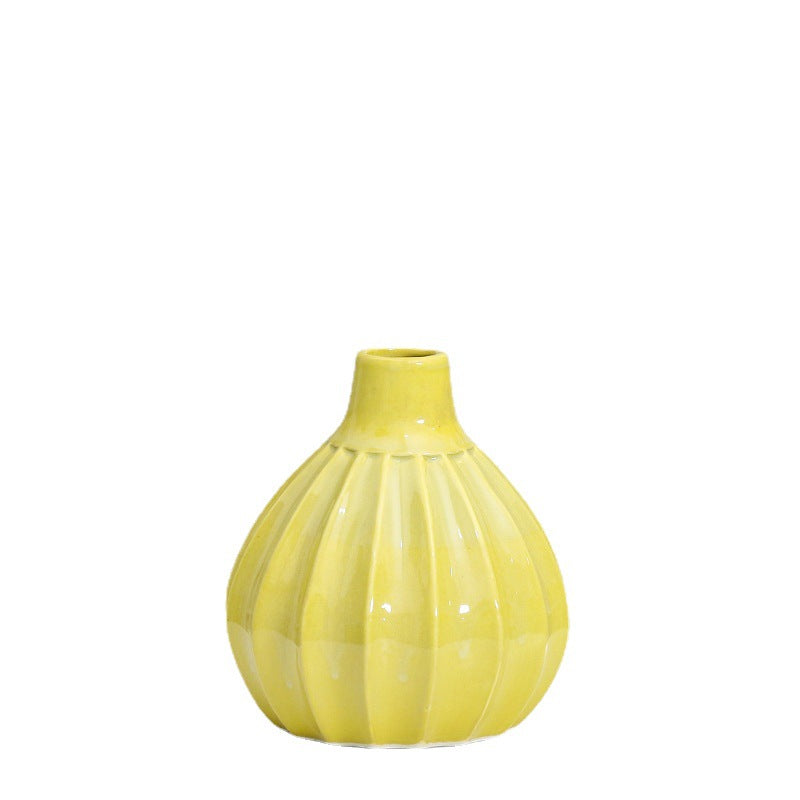 Artistic Curved Ceramic Vase Kalsten