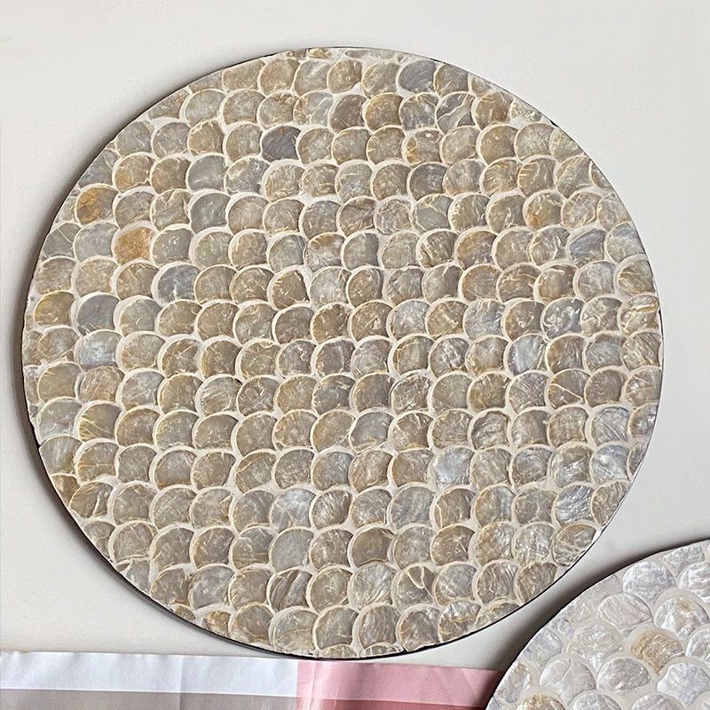 Round serving board made from noble shells Kalsten