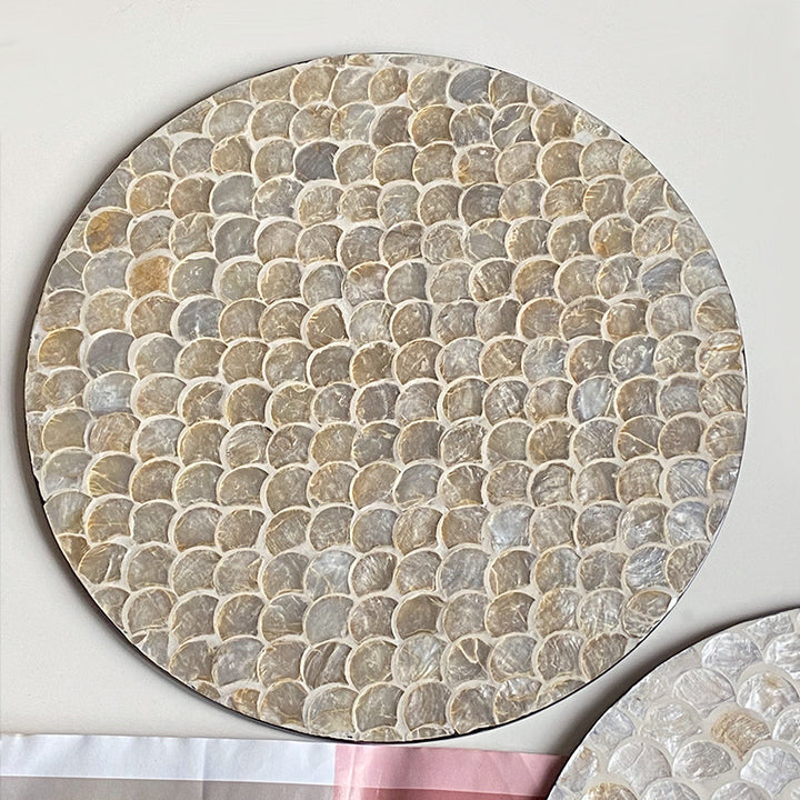 Round serving board made from noble shells Kalsten