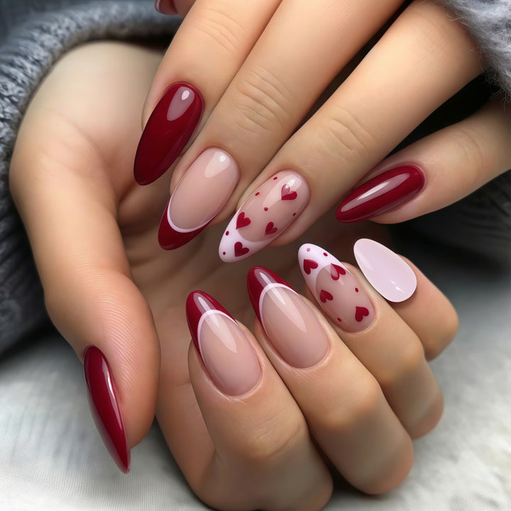 Artificial nails set with romantic heart designs Kalsten