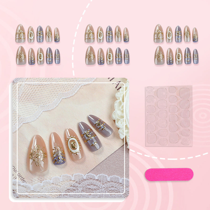 Decorative Press-On Nails Set with Elegant Gold Accents
