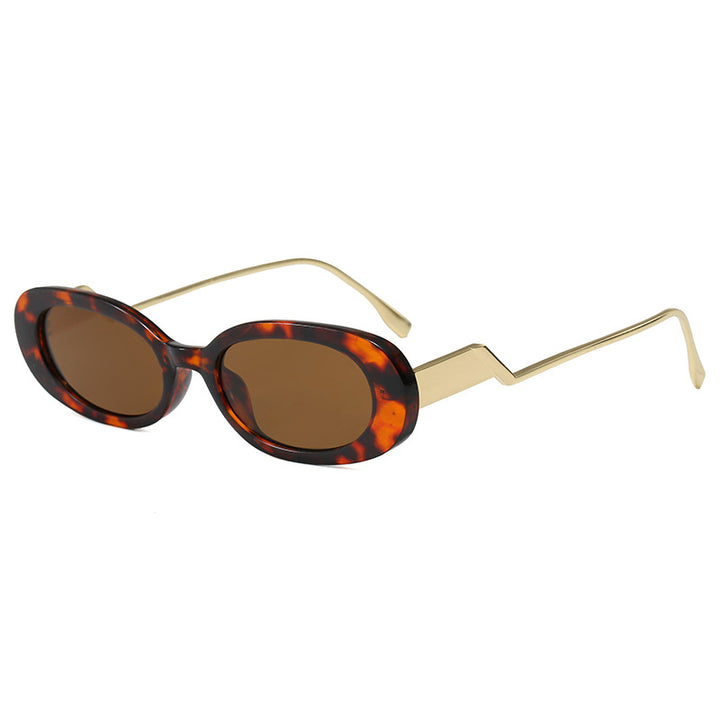Women's retro-inspired sunglasses with contemporary design and striking frame Kalsten
