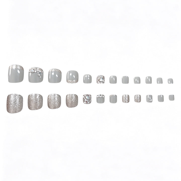 Glittery Elegance Toenail Art Kalsten