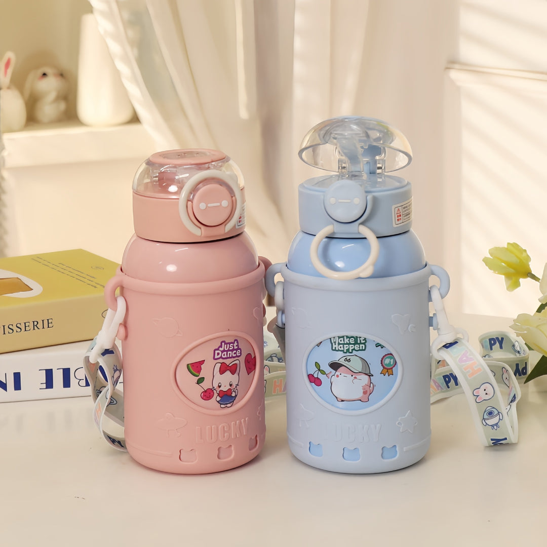 Creative water bottle with practical carrying strap Kalsten