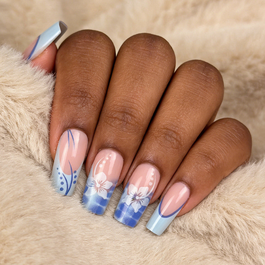 Artistic Floral-Inspired Press-On Nails Kalsten