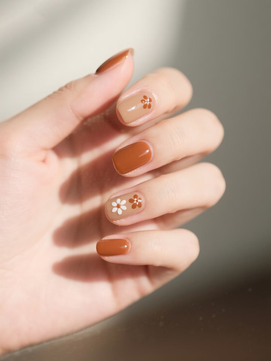 Artistic Floral Press-On Nails  1791773712