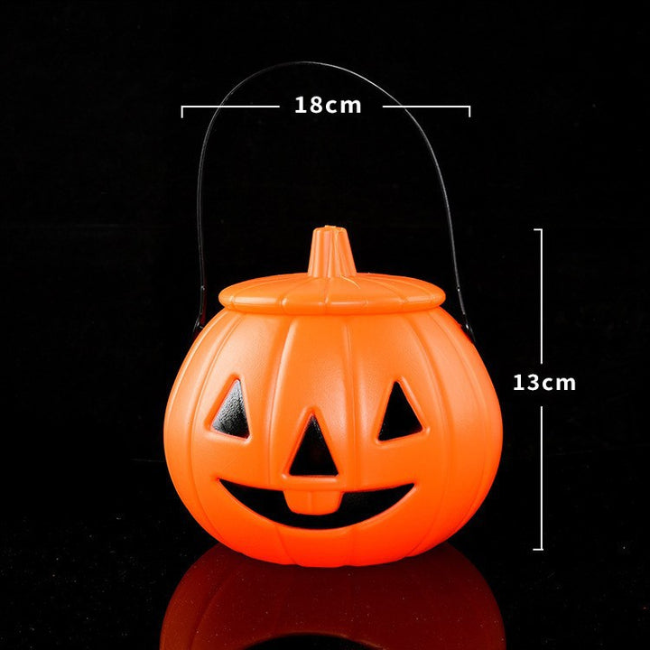 Halloween-Themed Pumpkin Treat Basket Kalsten