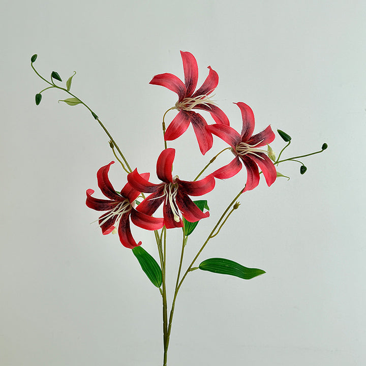 Artificial lily bouquet with detail-loving flowers