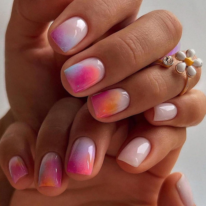 Artificial nail set with elegant gradient and glittering accents Kalsten