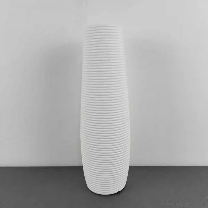 Modern Ribbed Decorative Vase Kalsten