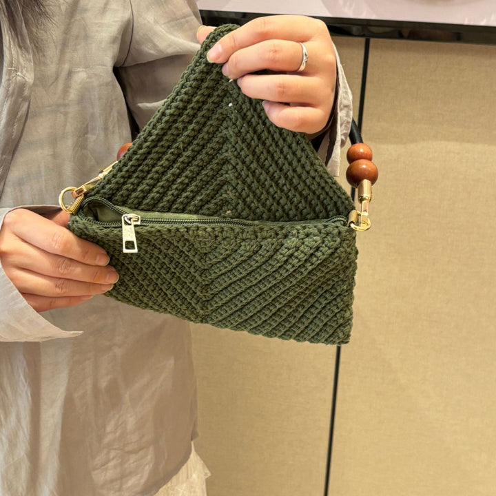 Elegant Woven Shoulder Bag Kalsten