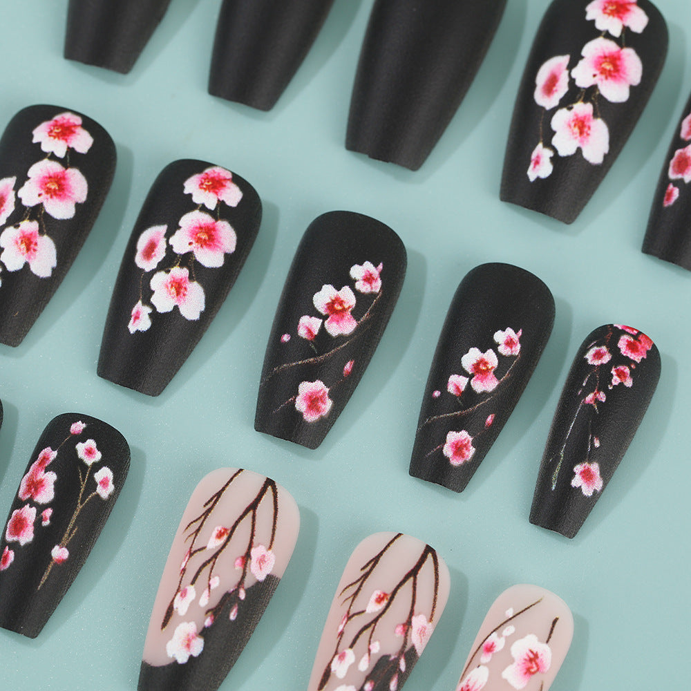 Artificial nails with timeless cherry blossom designs Kalsten