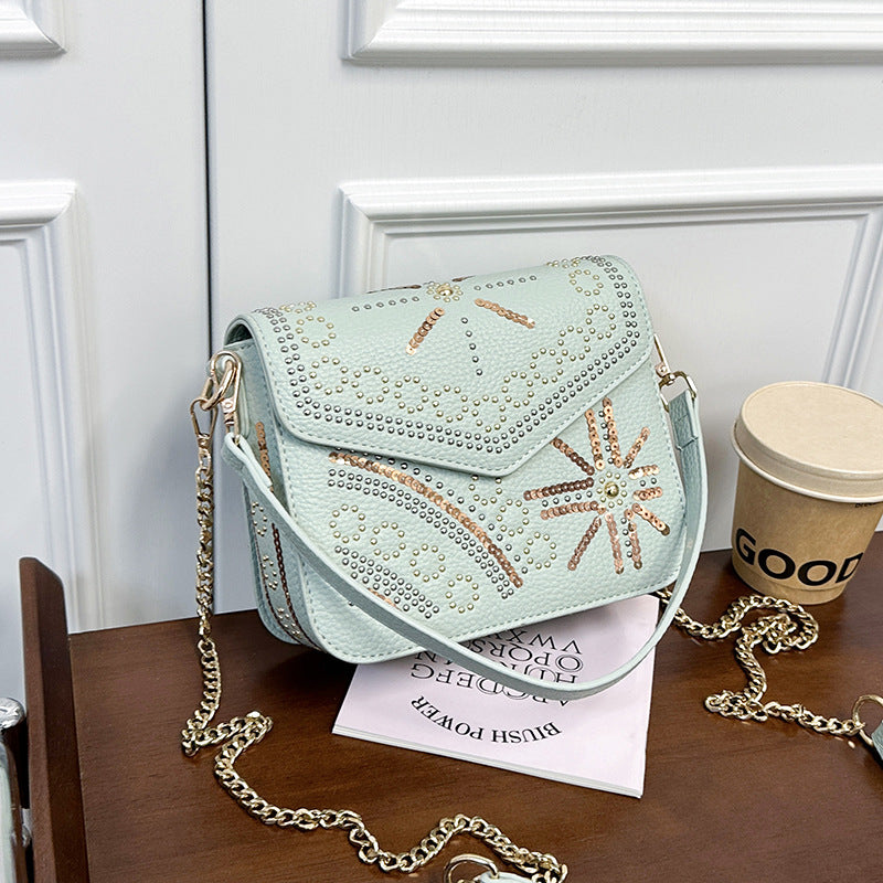 Elegant Decorative Chain Handbag