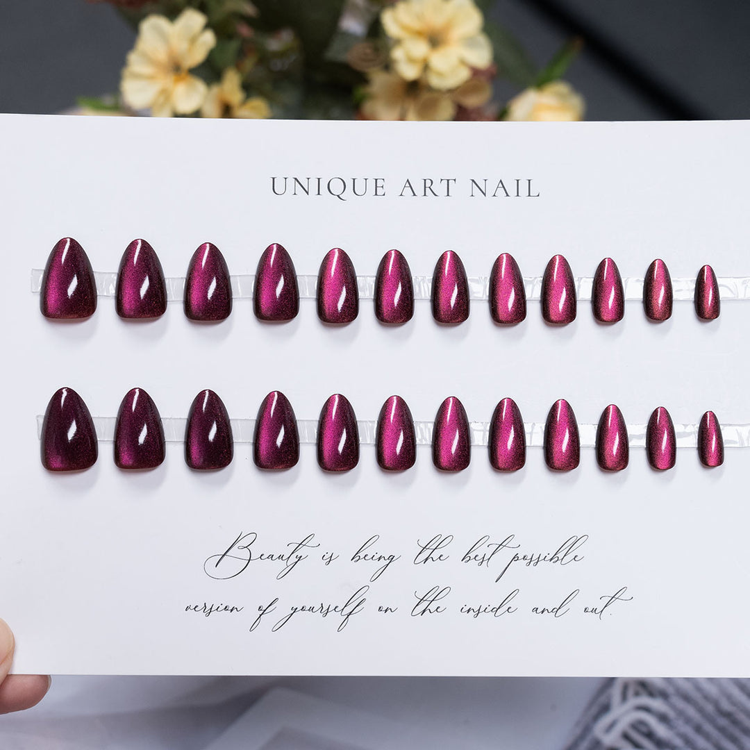 Glossy Press-On Nail Art Set