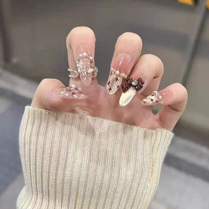 Artistic Themed Press-On Nail Design Kalsten