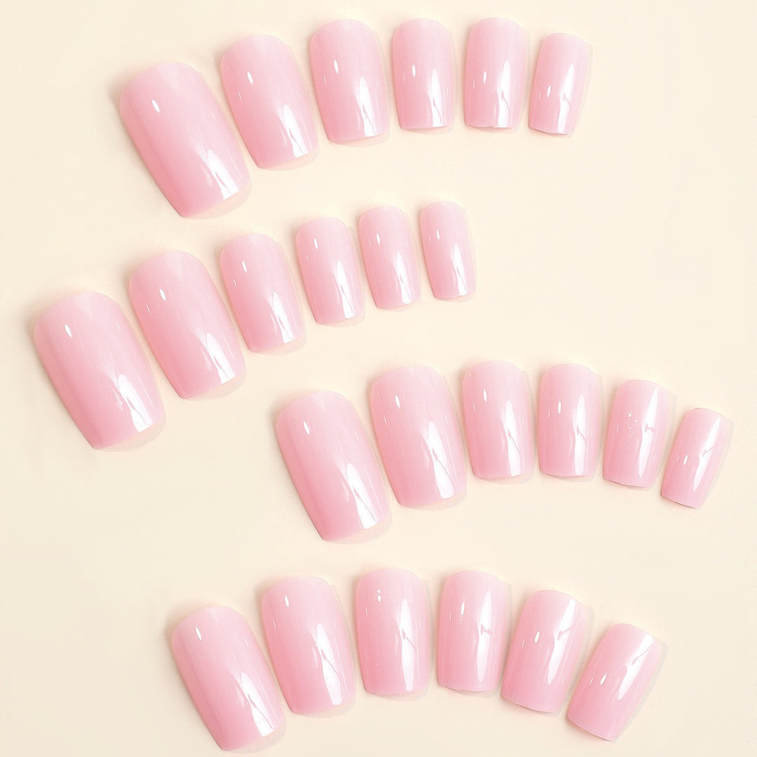 Acrylic nail set with elegant and natural finish Kalsten