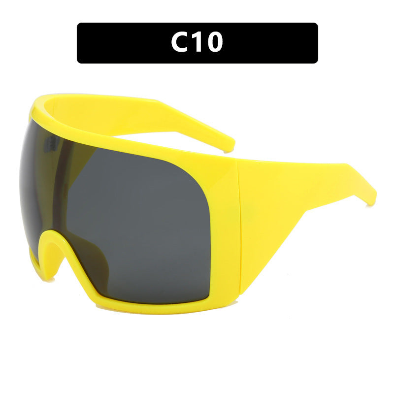 Ladies sporty sunglasses with aerodynamic design Kalsten