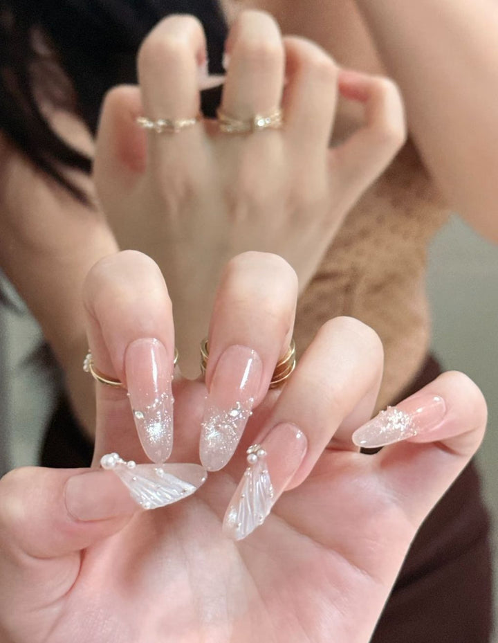 Stylish and Elegant Nail Extensions