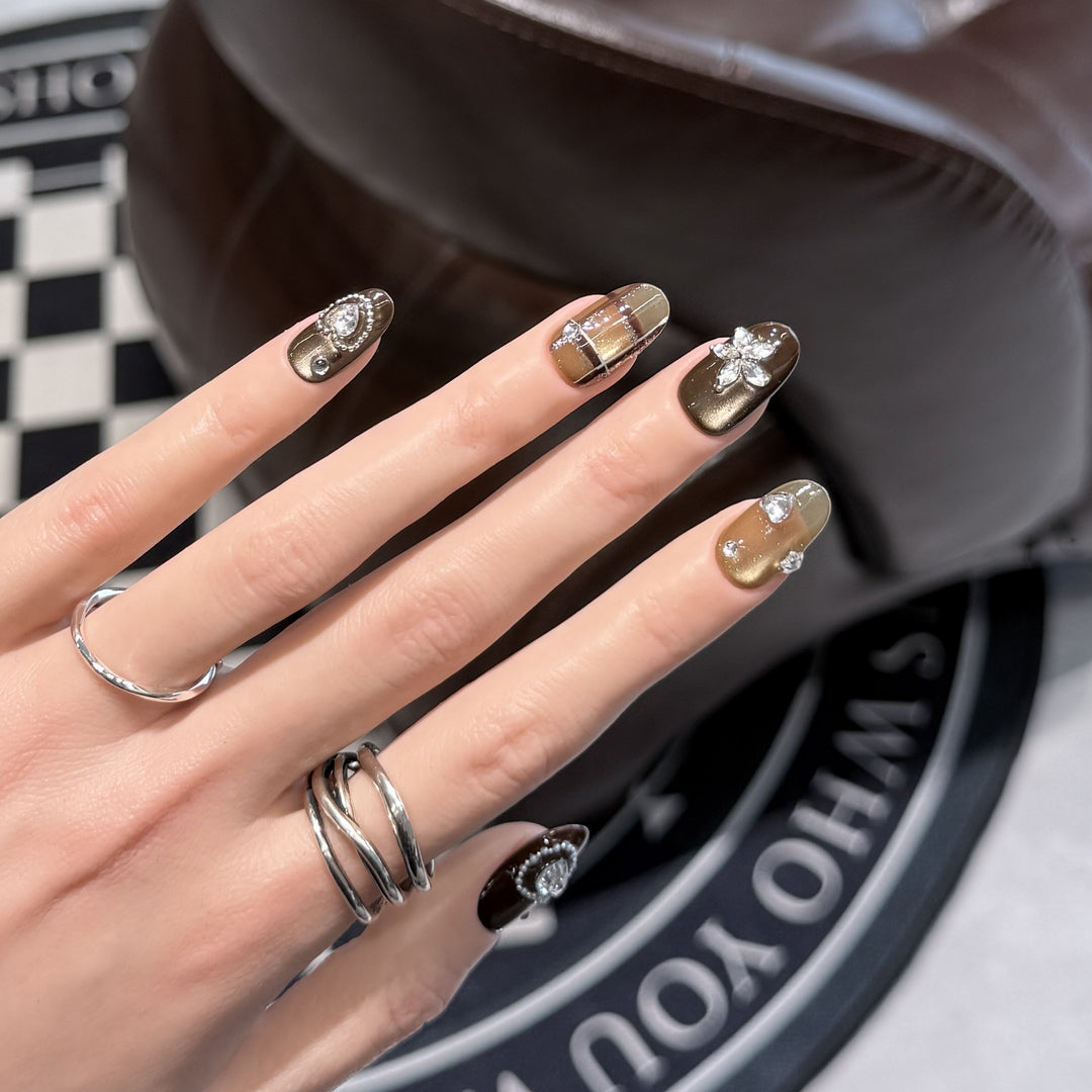 Artistic Stiletto Press-On Nail Set with Luxury Decorative Accents Kalsten