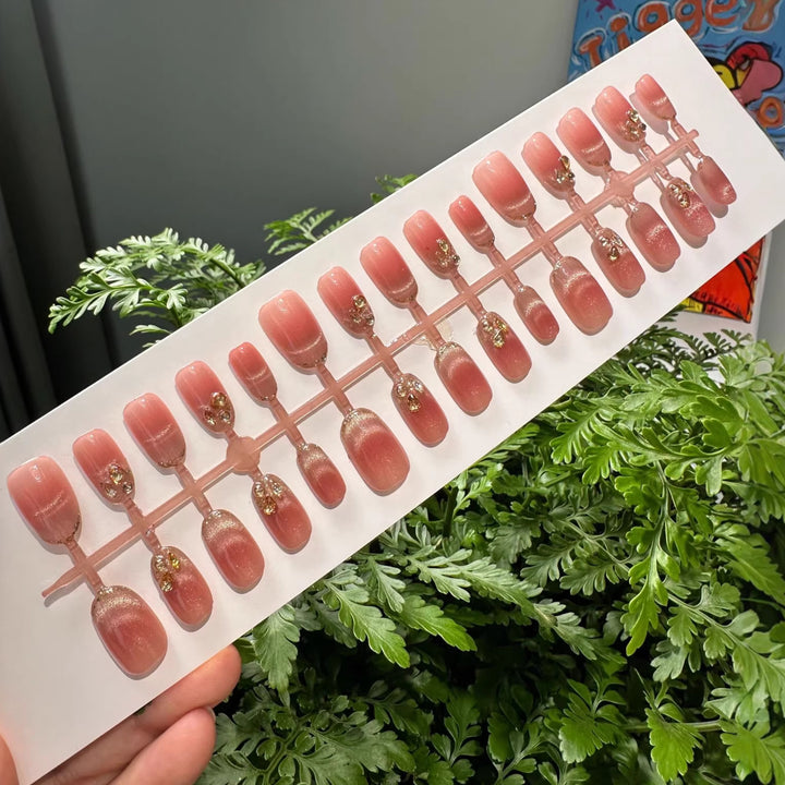 Elegant Decorative Press-On Nail Collection Kalsten